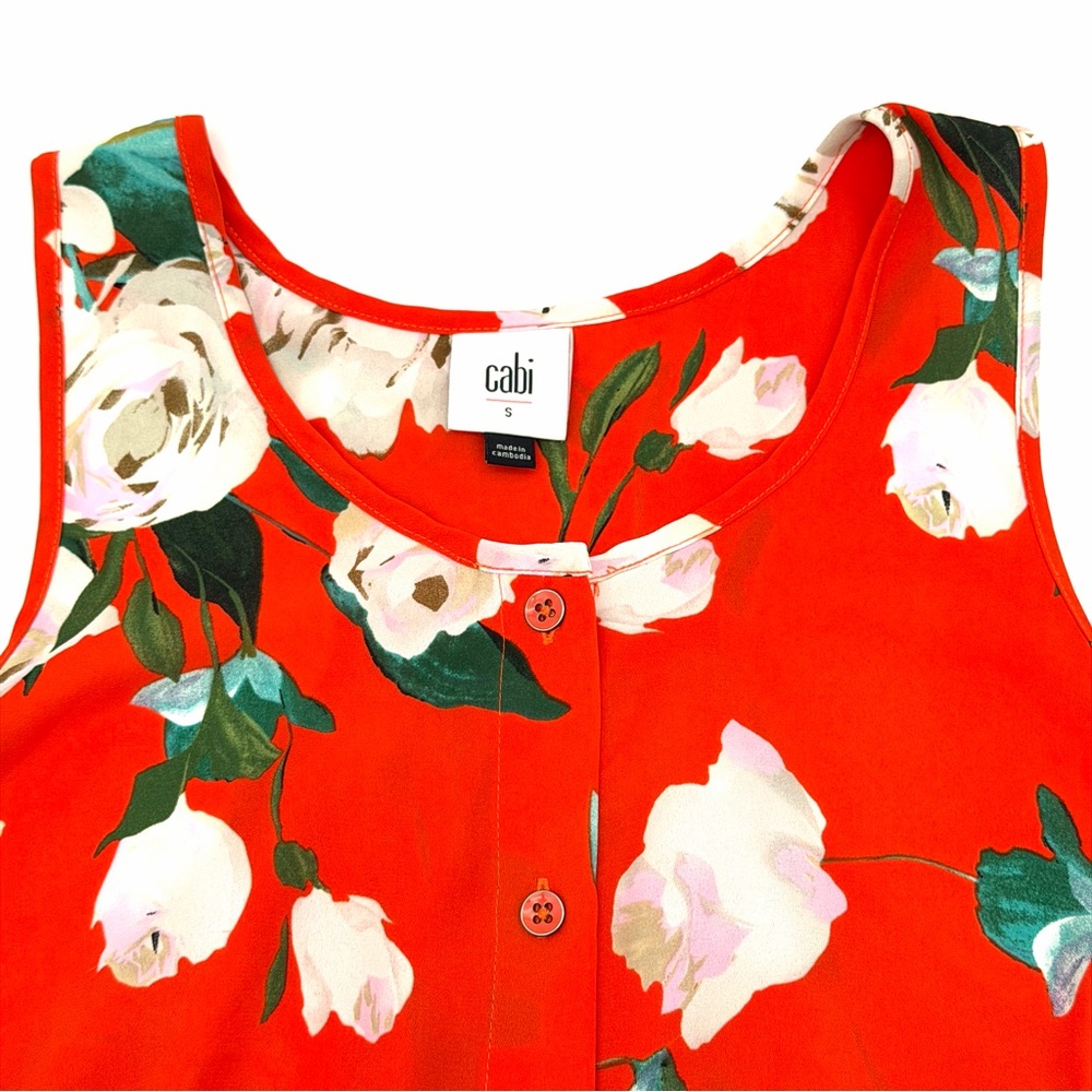 CAbi Women's Floral Red Sleeveless Silk Top Shirt Blouse Size Small Flowers - Picture 2 of 3